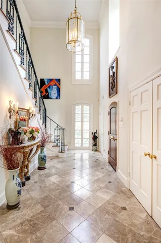 a view of entryway and hall