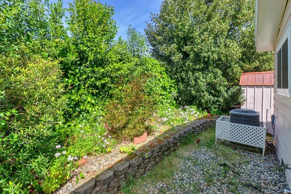 $159,000 | 235 Raymond Lane, Unit 112, Folsom, CA 95630