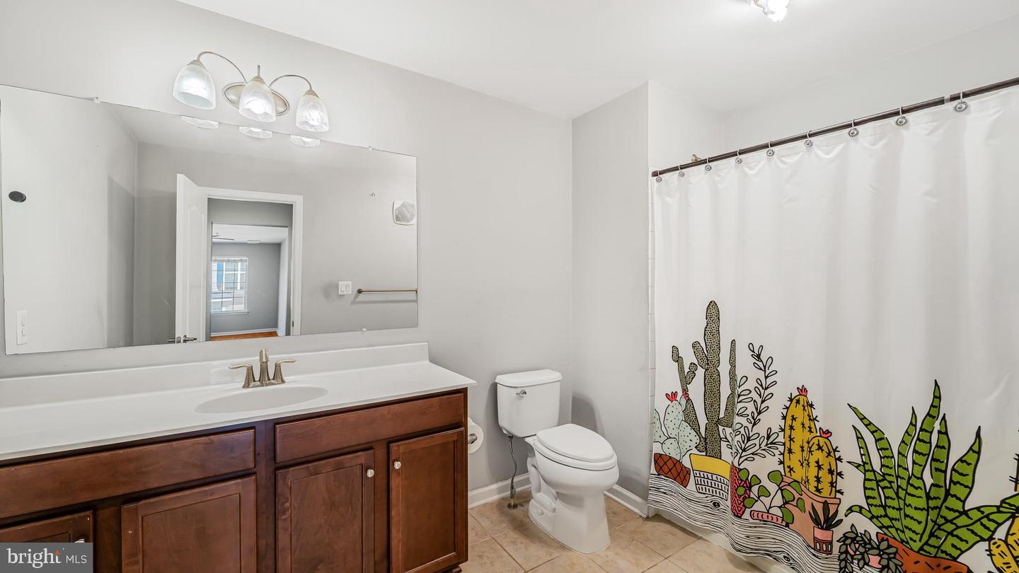 4888 Dane Ridge Circle Woodbridge, VA 22193 - Photo 22 of 32