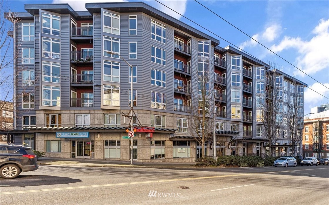 159 Denny Way, Unit 313 Seattle, WA 98109 - Photo 32 of 32