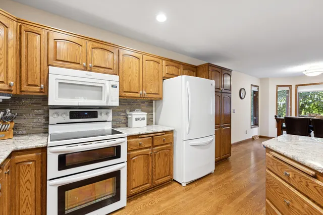 $850,000 | 8011 County Road 13 Southeast, Delano, MN 55328