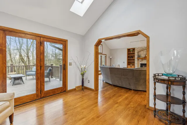 $850,000 | 8011 County Road 13 Southeast, Delano, MN 55328