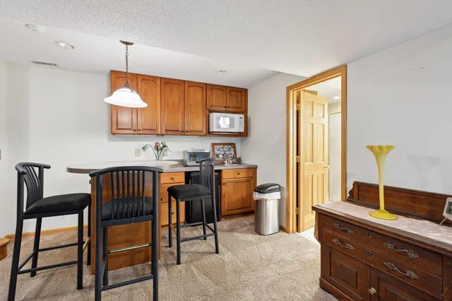 $850,000 | 8011 County Road 13 Southeast, Delano, MN 55328