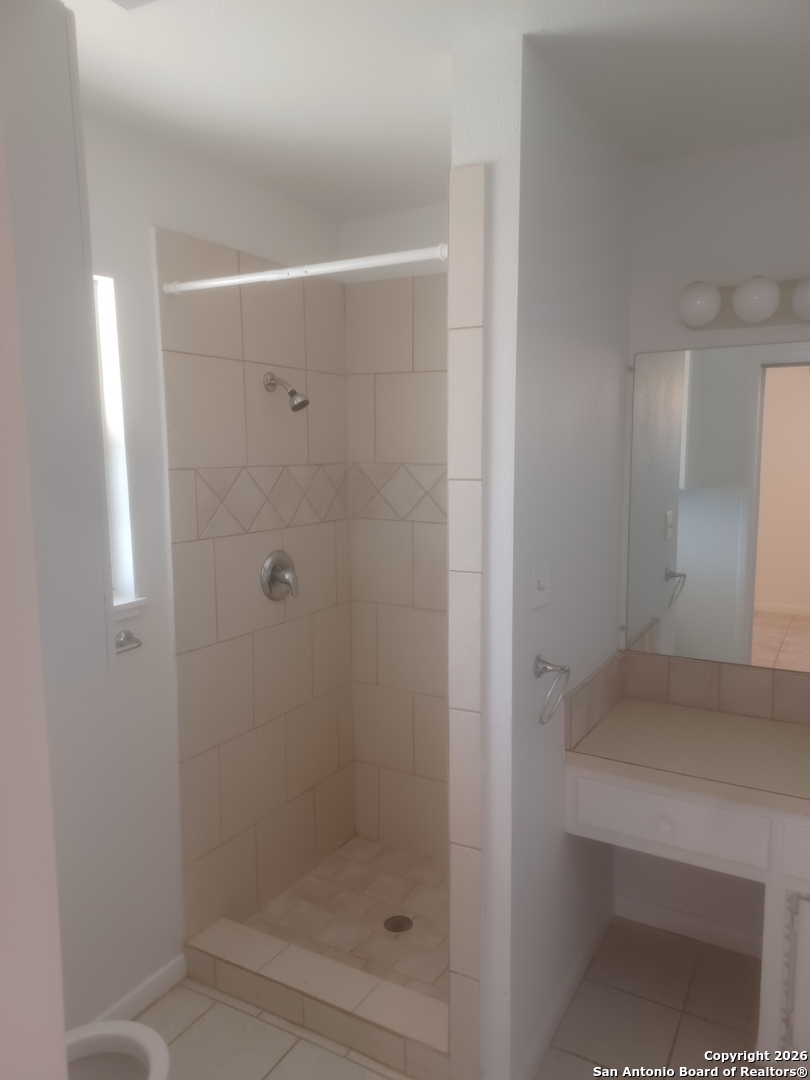 7323 Canterfield Road San Antonio, TX 78240 - Photo 13 of 19