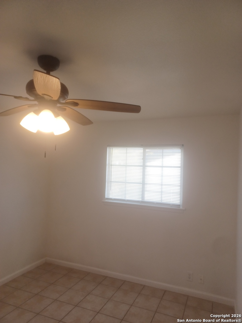 7323 Canterfield Road San Antonio, TX 78240 - Photo 14 of 19