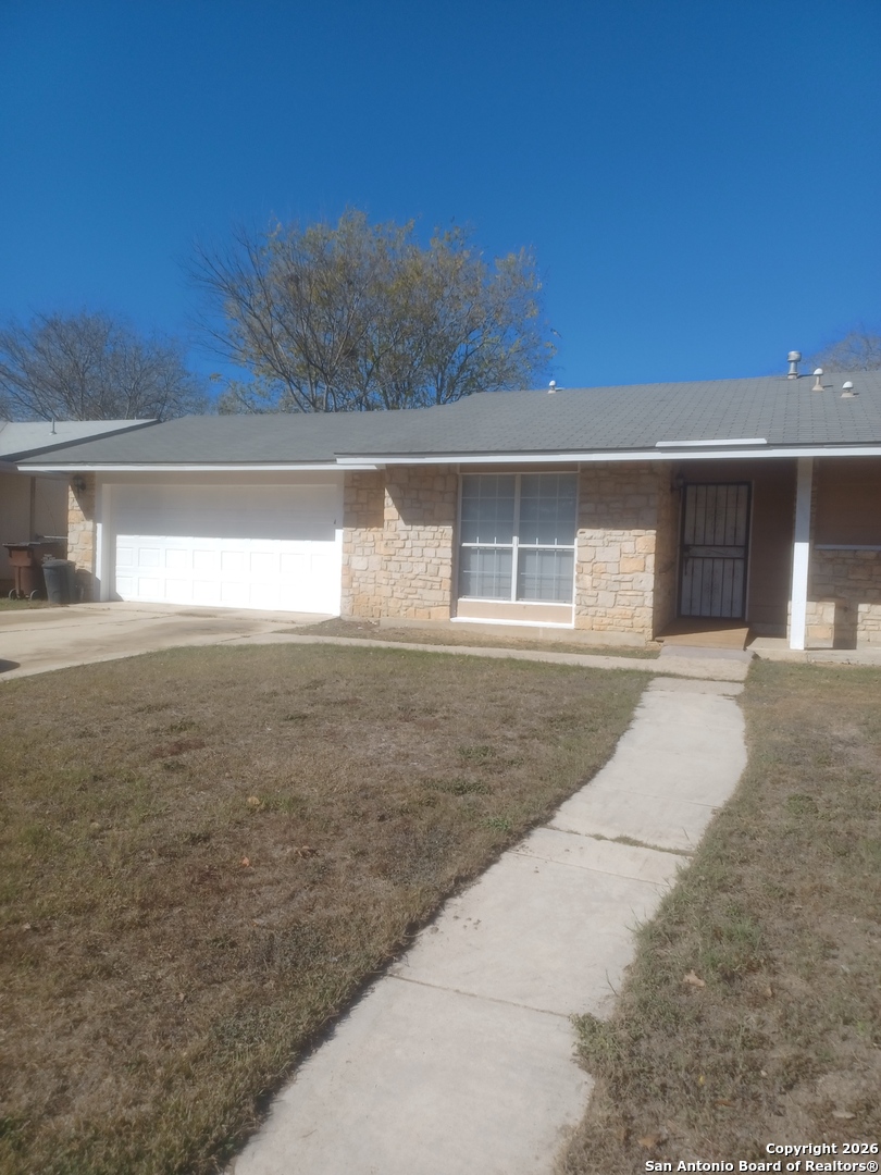 7323 Canterfield Road San Antonio, TX 78240 - Photo 3 of 19