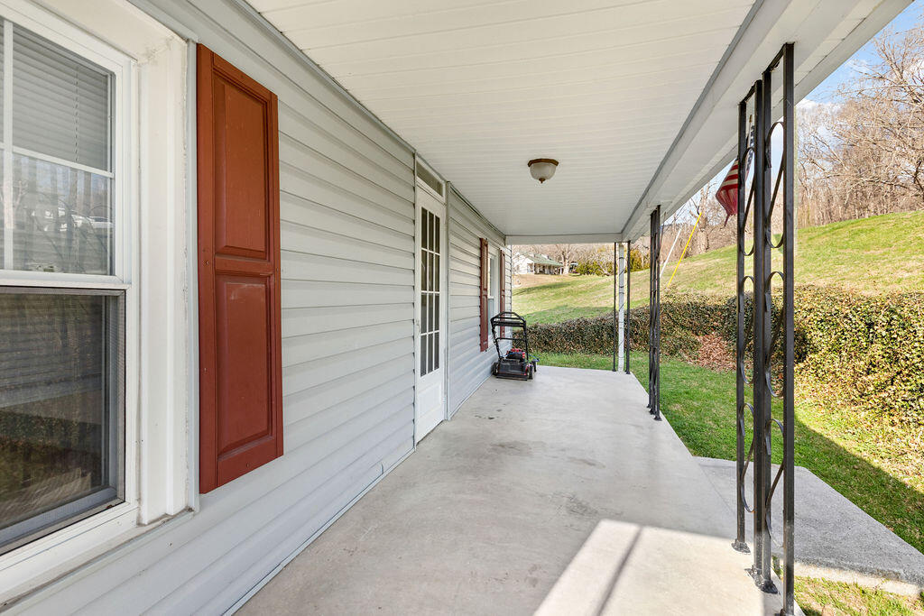 121 Branch Road Eagle Rock, VA 24085 - Photo 35 of 36 _80A7038
