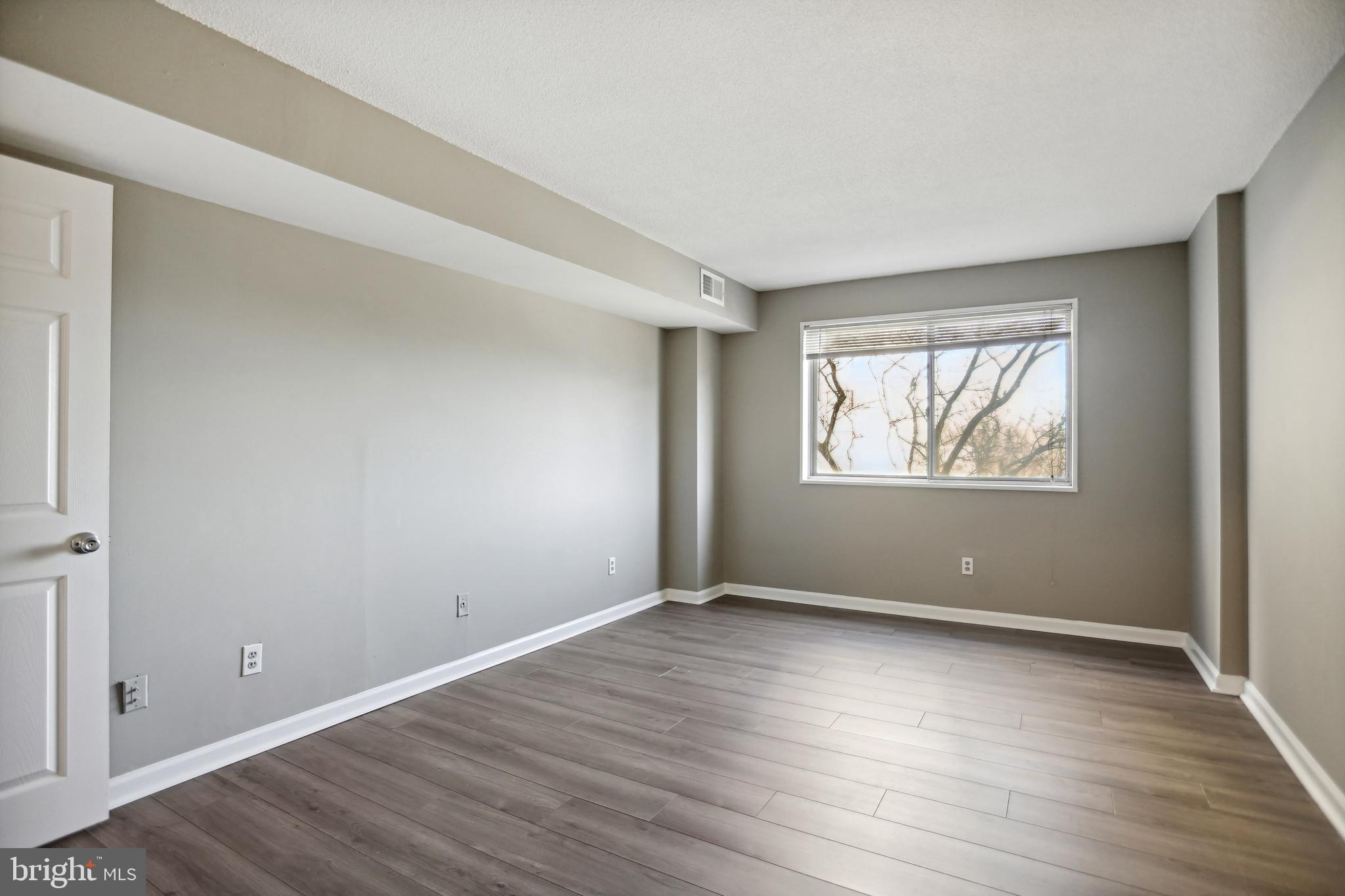 1836 Metzerott Road, Unit 306 Adelphi, MD 20783 - Photo 18 of 22