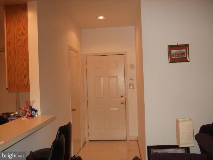 13601 Sir Thomas Way, Unit 41 Silver Spring, MD 20904 - Photo 2 of 14 Entrance / Foyer