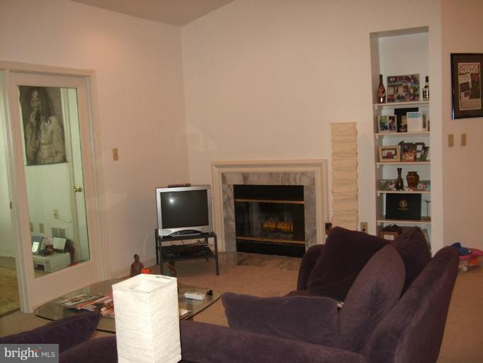 13601 Sir Thomas Way, Unit 41 Silver Spring, MD 20904 - Photo 6 of 14 Living Room #2