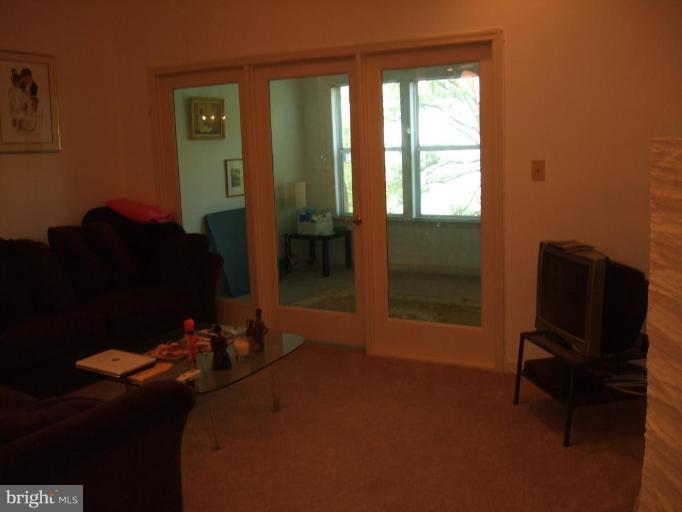 13601 Sir Thomas Way, Unit 41 Silver Spring, MD 20904 - Photo 10 of 14 Den