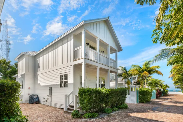 $2,495,000 | 81906 Overseas Highway, Unit 2, Islamorada, FL 33036