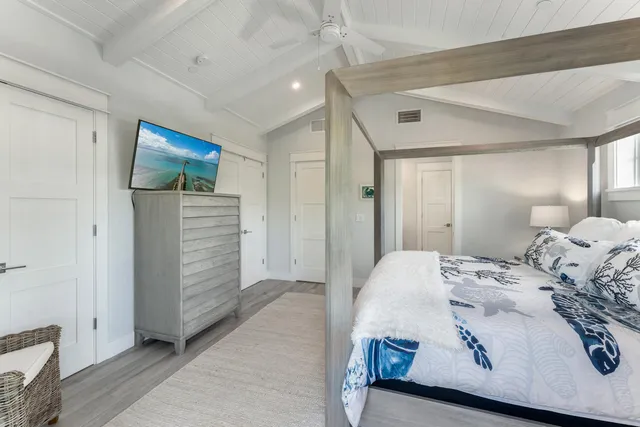 $2,495,000 | 81906 Overseas Highway, Unit 2, Islamorada, FL 33036