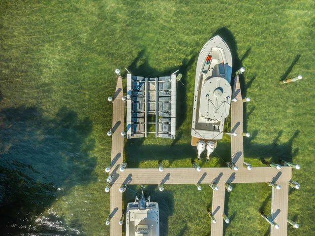 $2,495,000 | 81906 Overseas Highway, Unit 2, Islamorada, FL 33036