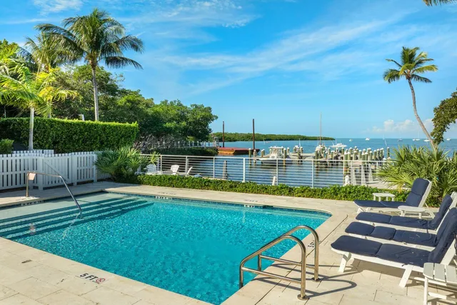 $2,495,000 | 81906 Overseas Highway, Unit 2, Islamorada, FL 33036