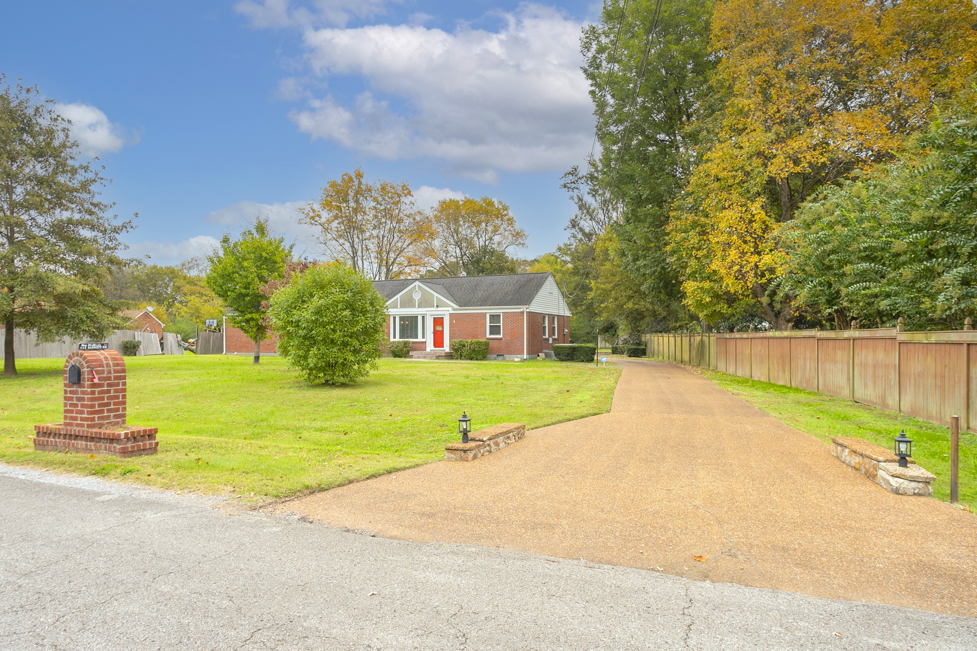 338 Barrett Road Nashville, TN 37211 - Photo 11 of 45 Gallery Image 11