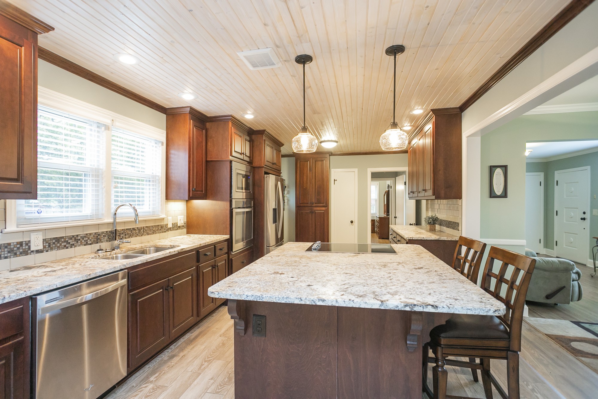 338 Barrett Road Nashville, TN 37211 - Photo 4 of 45 Gallery Image 4