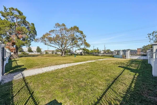 $4,150 | 4740 Legacy Park Drive, Tampa, FL 33611