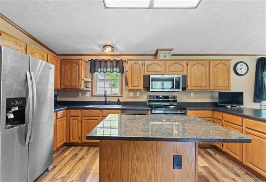 180 Guillard Road Prospect, PA 16052 - Photo 6 of 21