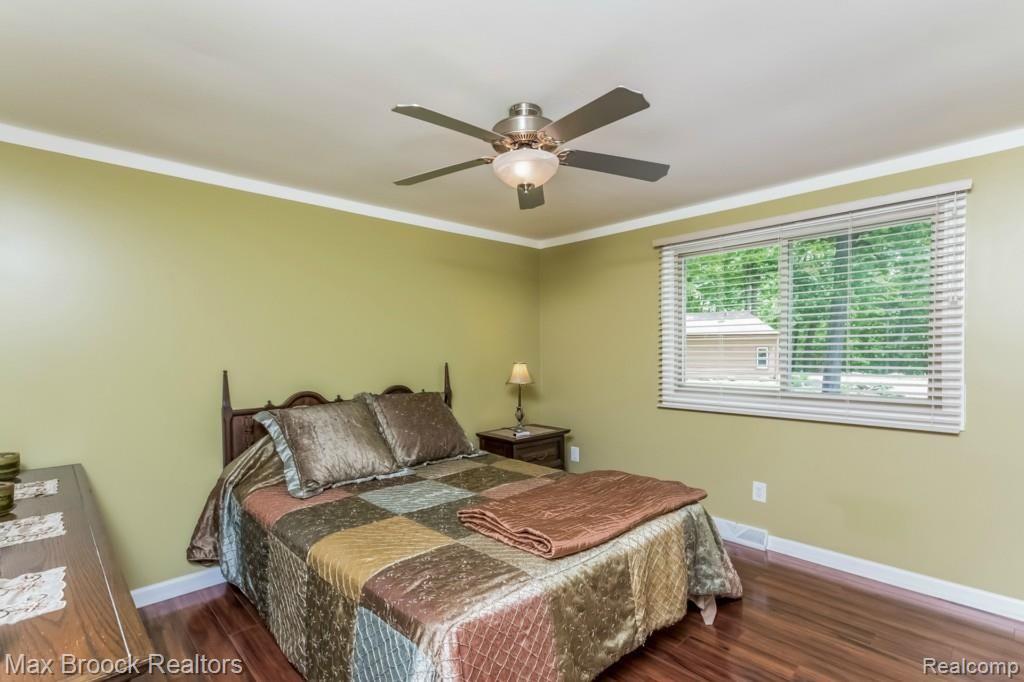 1709 Lakeville Road Leonard, MI 48367 - Photo 21 of 47