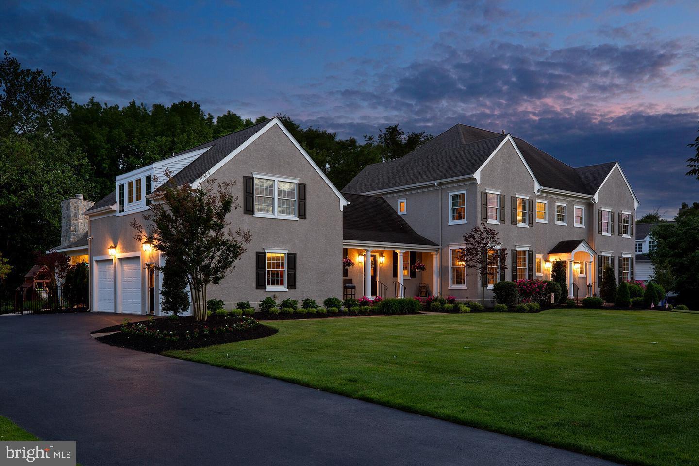 813 Loveland Road Moorestown, NJ 08057 - Photo 2 of 45 Exterior Front