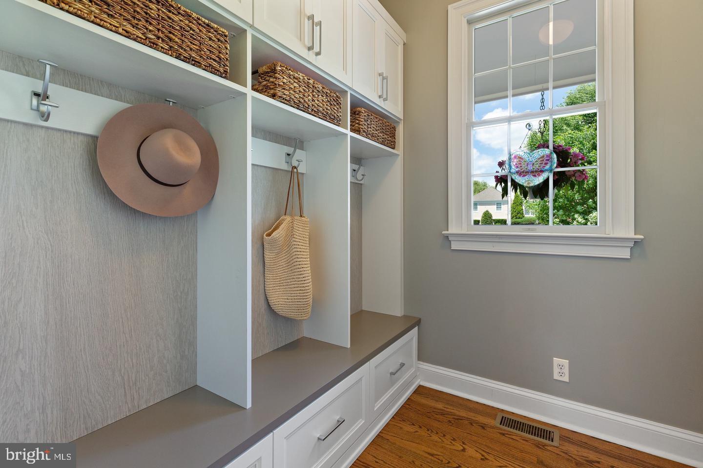 813 Loveland Road Moorestown, NJ 08057 - Photo 17 of 45 Mudroom