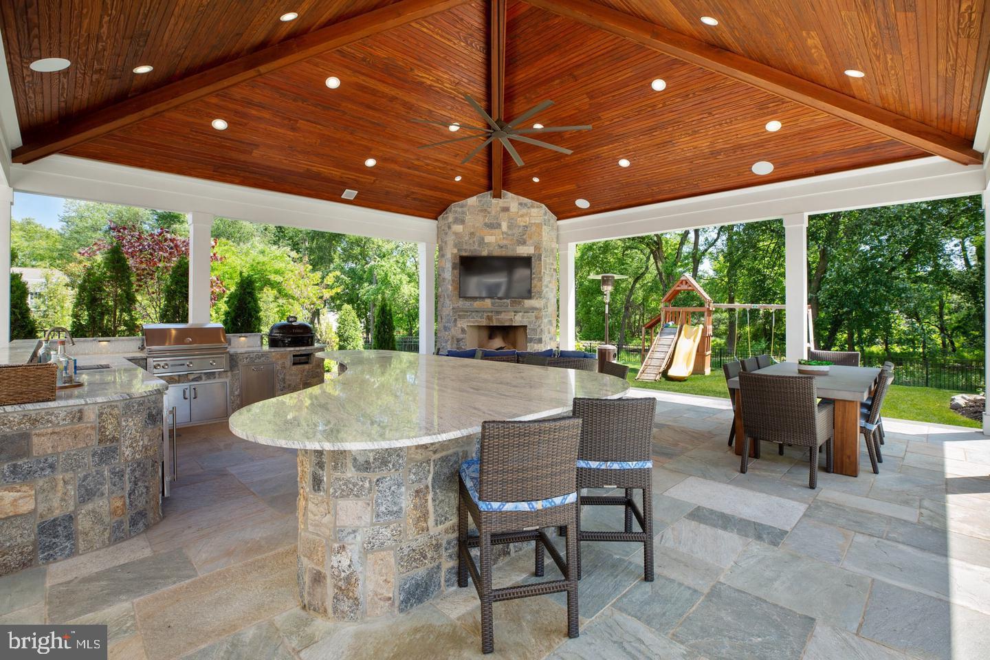 813 Loveland Road Moorestown, NJ 08057 - Photo 34 of 45 Outdoor Cabana and Kitchen