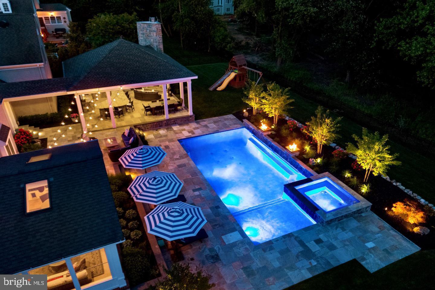 813 Loveland Road Moorestown, NJ 08057 - Photo 42 of 45 Night View of Backyard