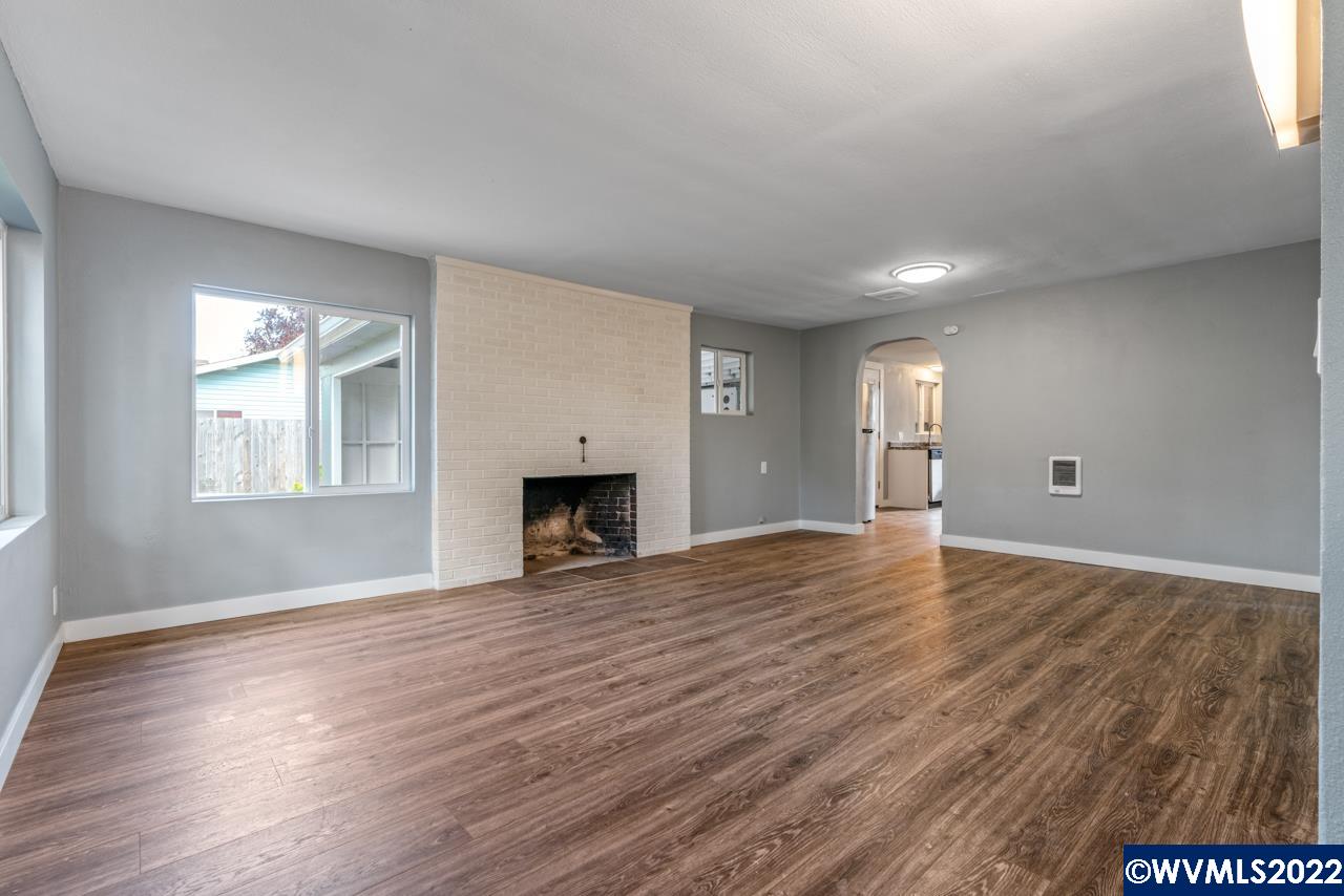 340 Airport Road Lebanon, OR 97355 - Photo 6 of 24 Gallery Image 6