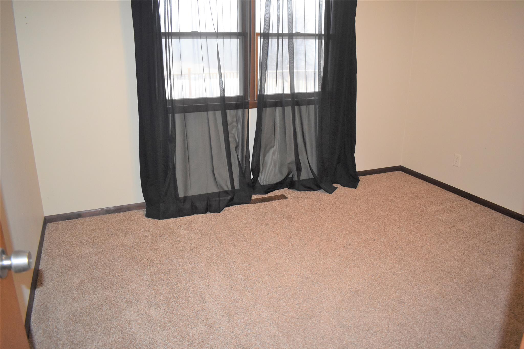 2191 Benson Road Jacksonville, IL 62650 - Photo 16 of 21