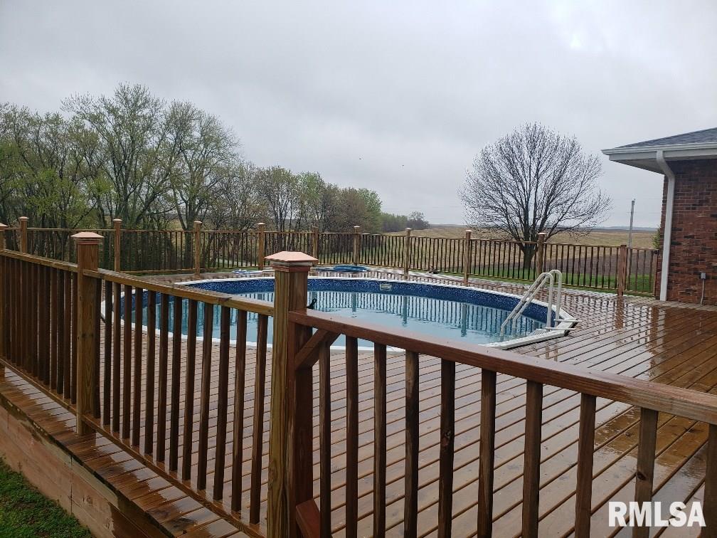 2191 Benson Road Jacksonville, IL 62650 - Photo 3 of 21