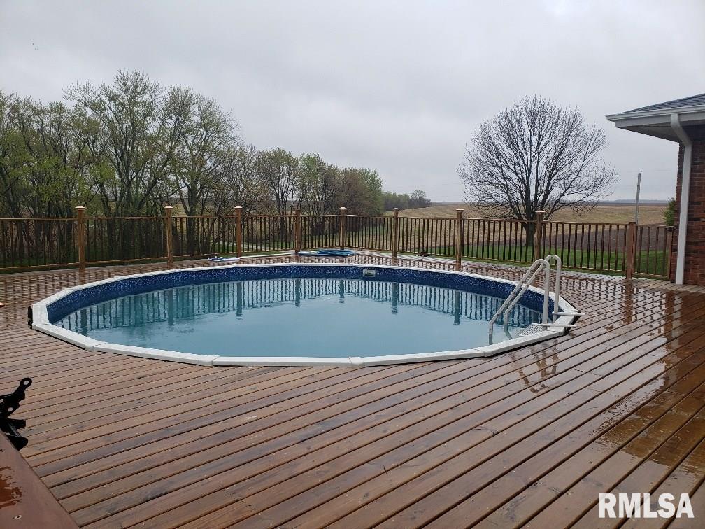 2191 Benson Road Jacksonville, IL 62650 - Photo 4 of 21