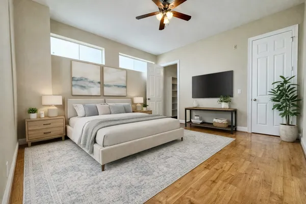 $1,950 | 314 West Bell Street, Unit 201, Houston, TX 77019