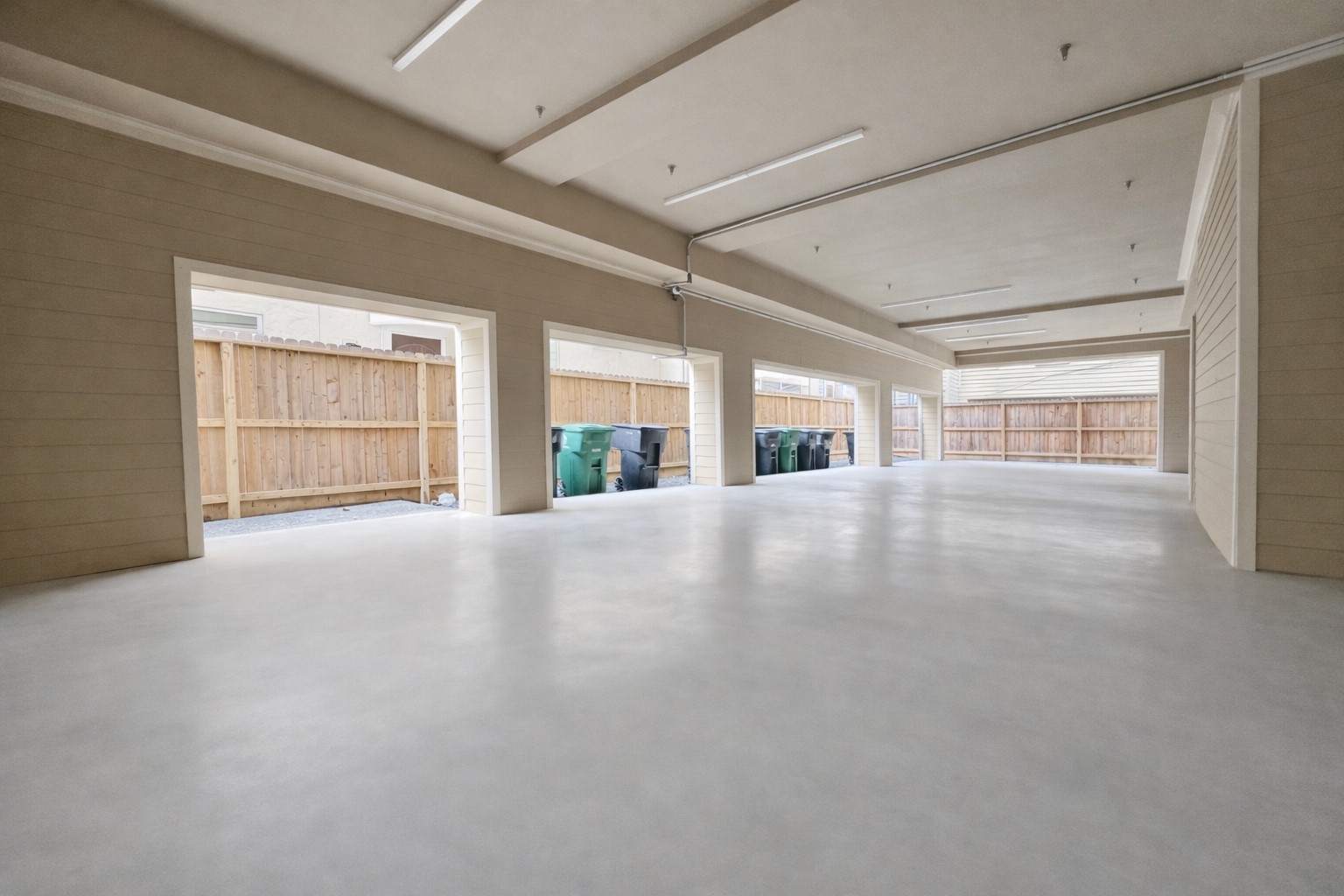 314 West Bell Street, Unit 201 Houston, TX 77019 - Photo 6 of 32 a view of livingroom with natural light