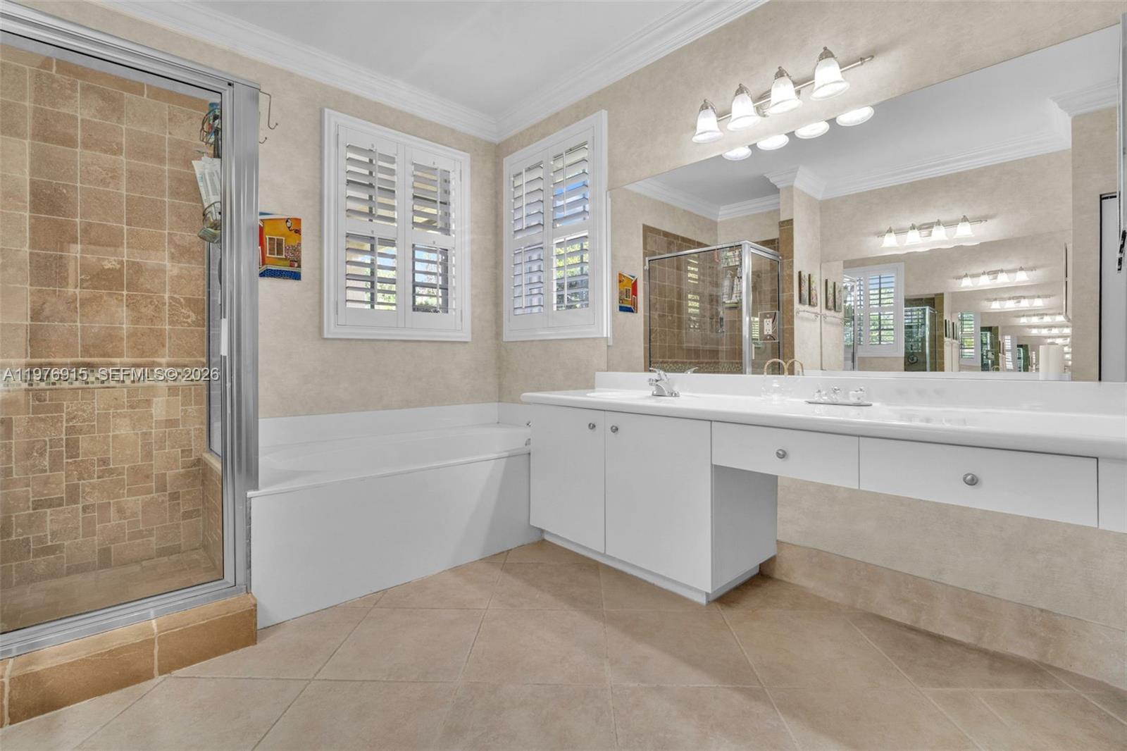 1435 Cardinal Way Weston, FL 33327 - Photo 18 of 56