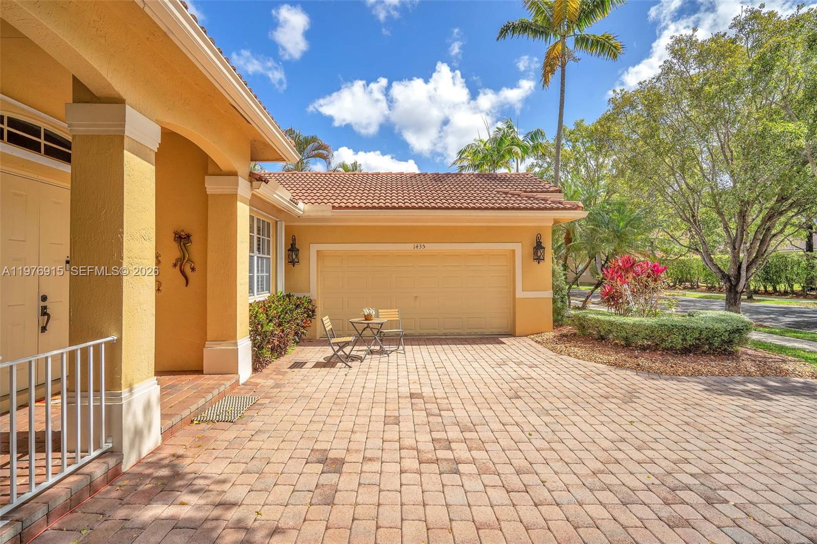 1435 Cardinal Way Weston, FL 33327 - Photo 2 of 56