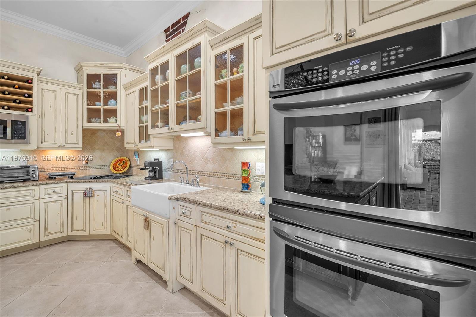 1435 Cardinal Way Weston, FL 33327 - Photo 36 of 56