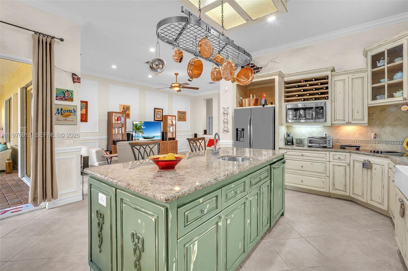 1435 Cardinal Way Weston, FL 33327 - Photo 37 of 56