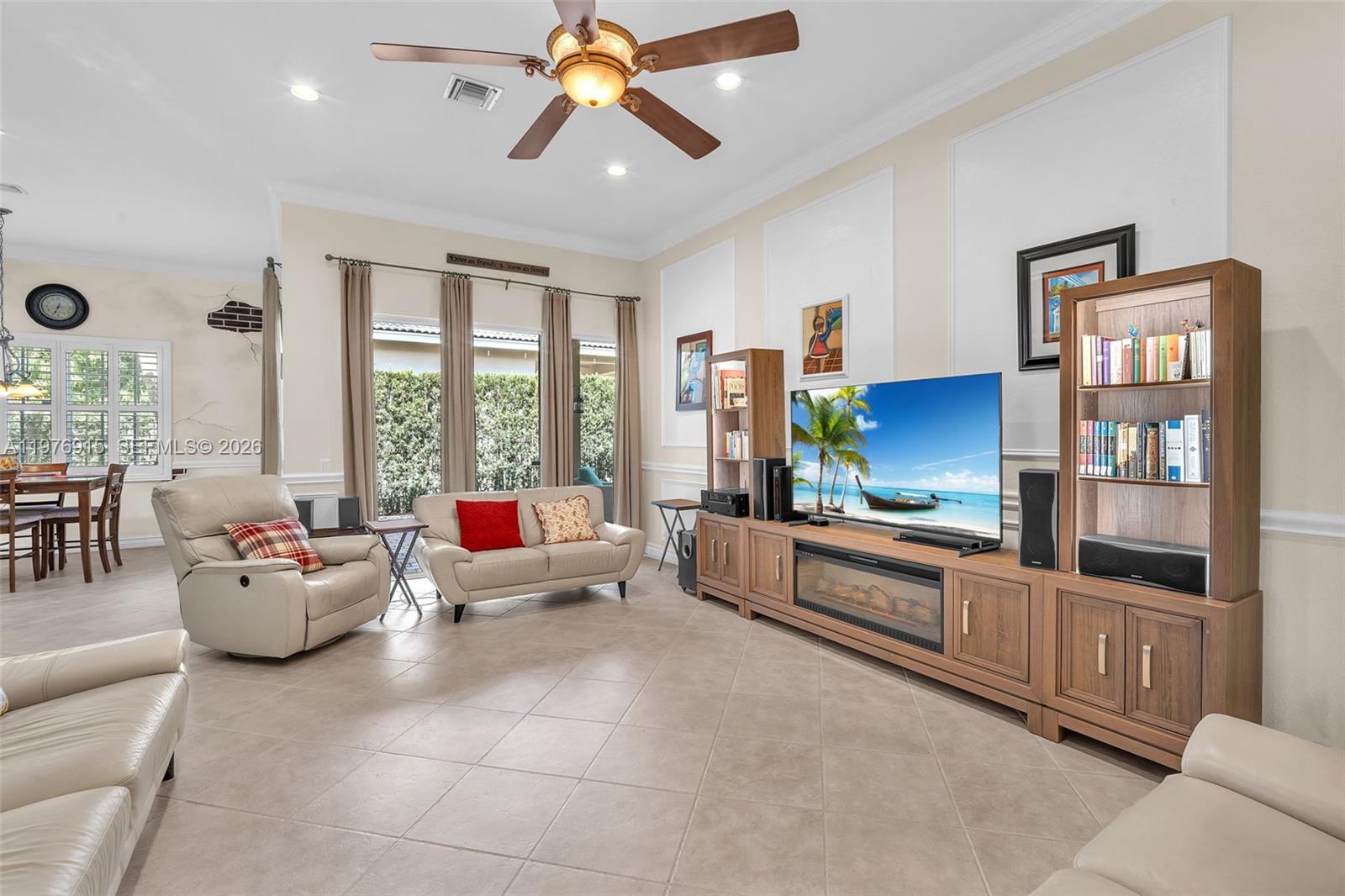 1435 Cardinal Way Weston, FL 33327 - Photo 40 of 56