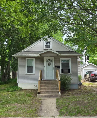 $125,000 | 1131 6th Street, Beloit, WI 53511