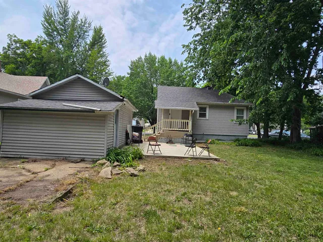 $125,000 | 1131 6th Street, Beloit, WI 53511