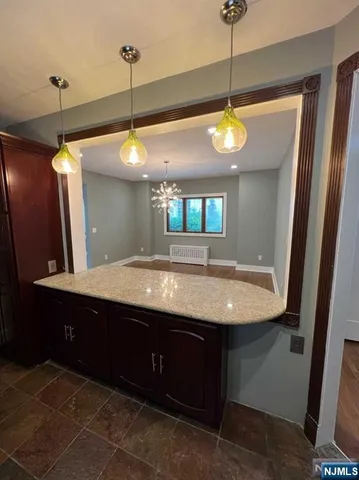 $3,100 | 156 Washington Place, Ridgewood, NJ 07450