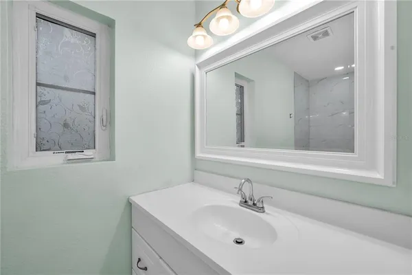 $415,000 | 1005 North Highland Avenue, Clearwater, FL 33755