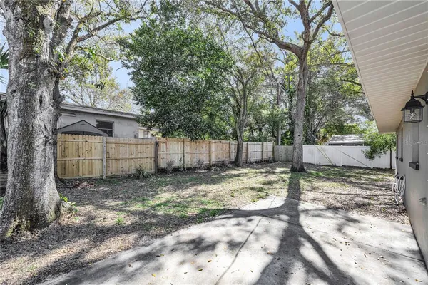 $415,000 | 1005 North Highland Avenue, Clearwater, FL 33755