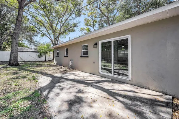 $415,000 | 1005 North Highland Avenue, Clearwater, FL 33755
