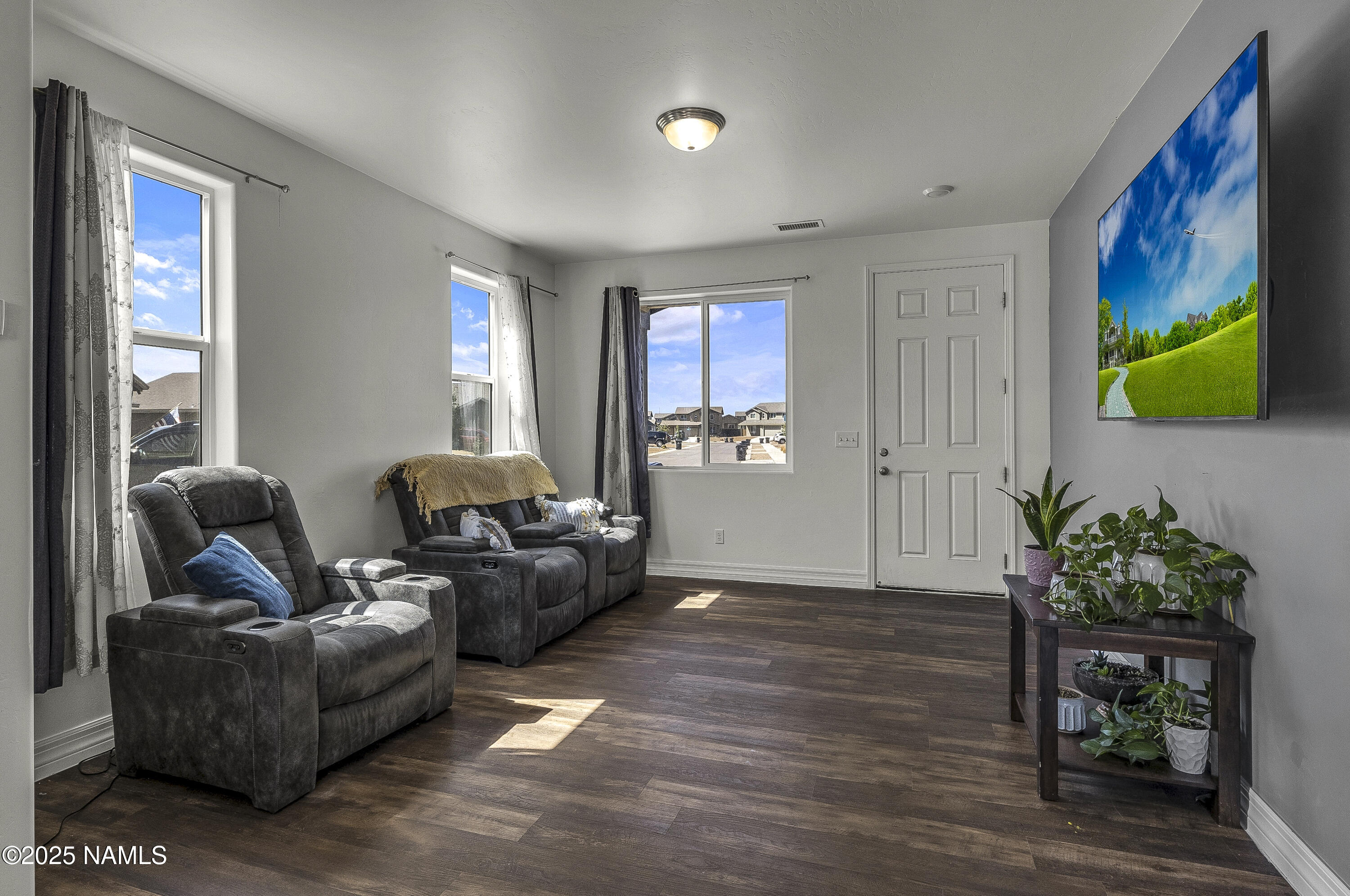 11900 Hydrus Road Bellemont, AZ 86015 - Photo 6 of 34 Lvg view 3