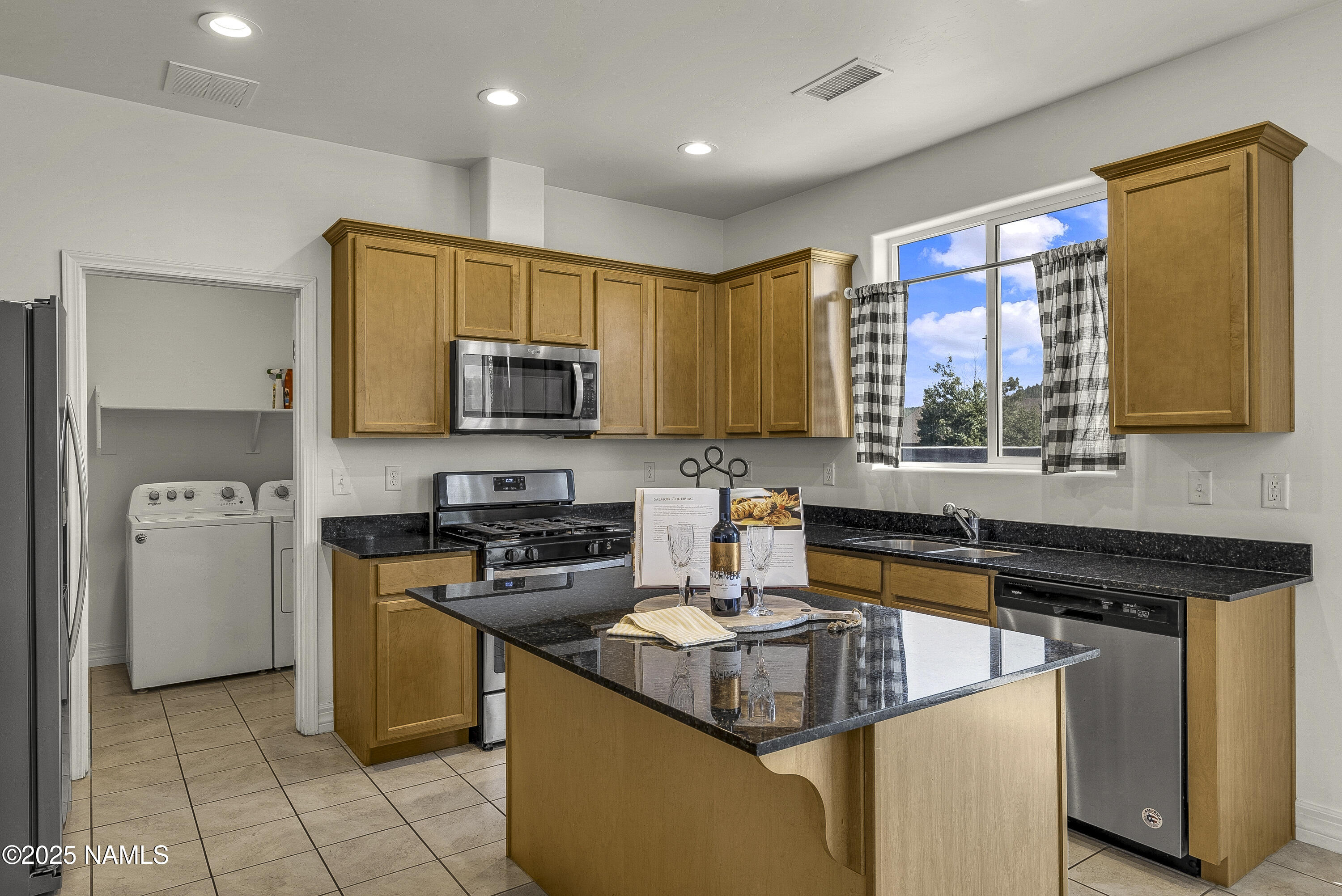 11900 Hydrus Road Bellemont, AZ 86015 - Photo 7 of 34 Kitchen