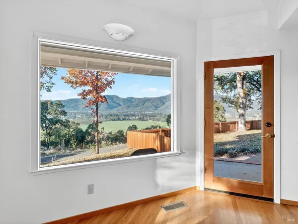 $759,900 | 351 View Drive, Ukiah, CA 95482