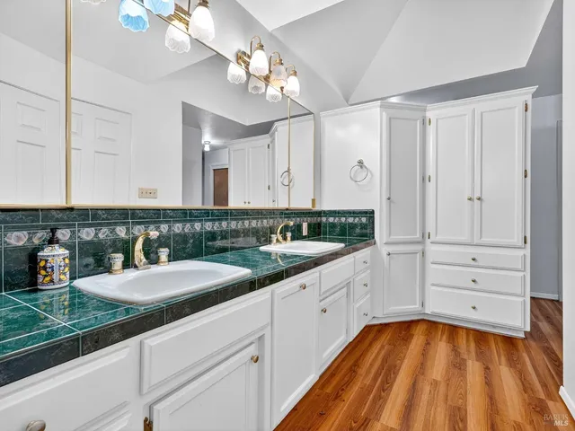 $759,900 | 351 View Drive, Ukiah, CA 95482