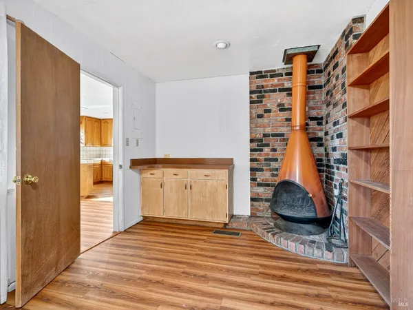 $759,900 | 351 View Drive, Ukiah, CA 95482